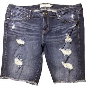 Torrid Distressed Denim Bermuda Shorts size 18